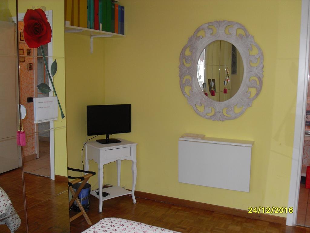 Milan House Bagian luar foto