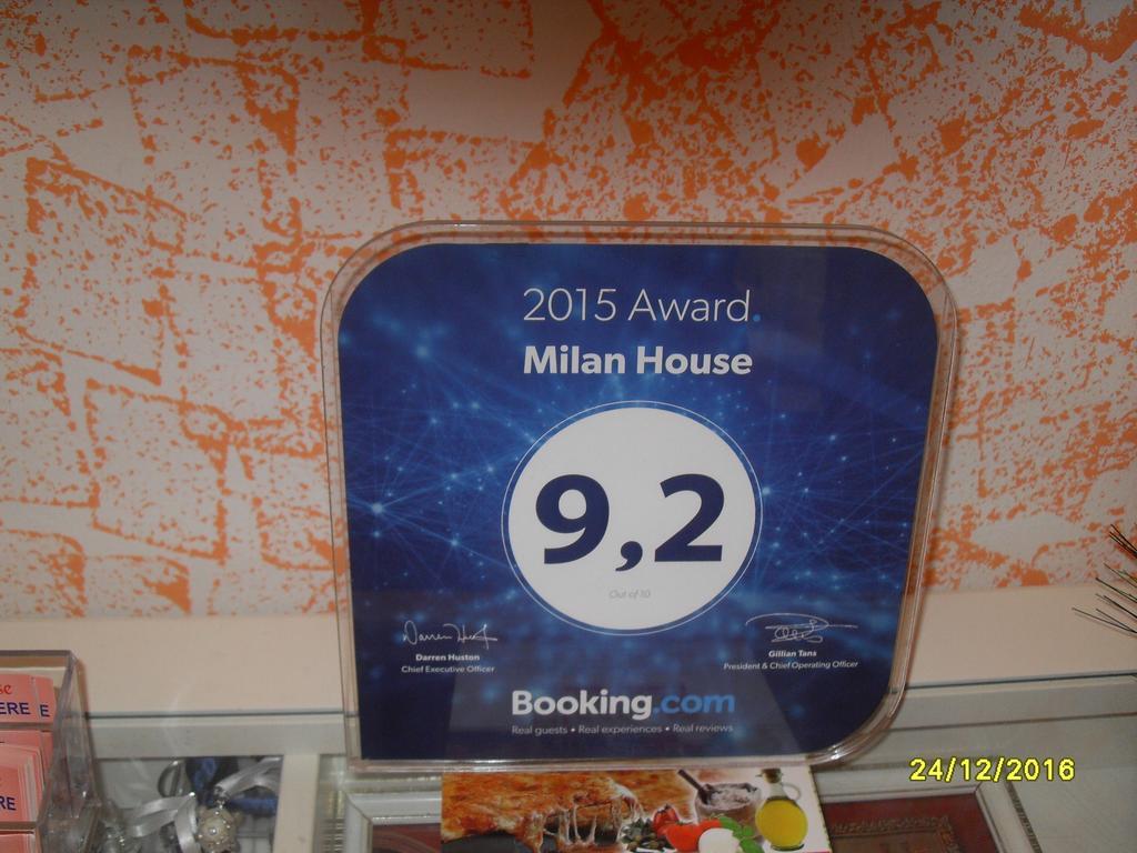 Milan House Bagian luar foto